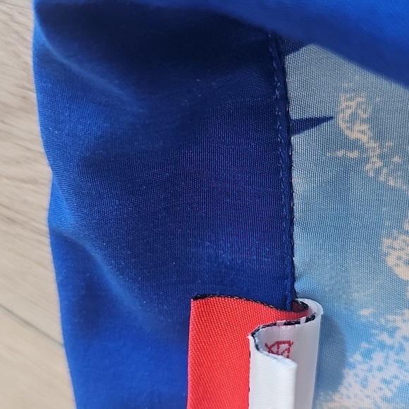 Y2K Disney Pixar Incredibles Collared Button Down Shirt, Youth Small - Picture 6 of 10